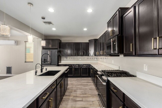 Building Photo - 22956 E Arroyo Verde Dr