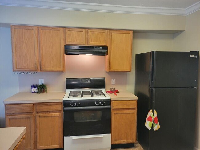 Building Photo - 3907 Portman Glen Ln