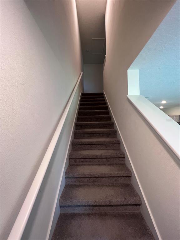 Building Photo - 1739 Woodleaf Hammock Ct