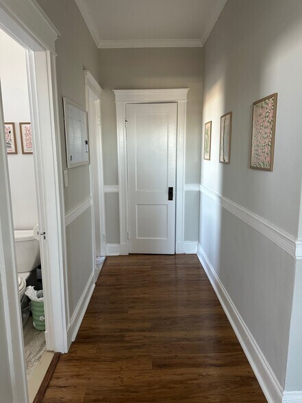 Building Photo - 1197 Commonwealth Ave