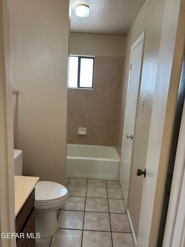 Building Photo - 2025 Amy Sue Dr