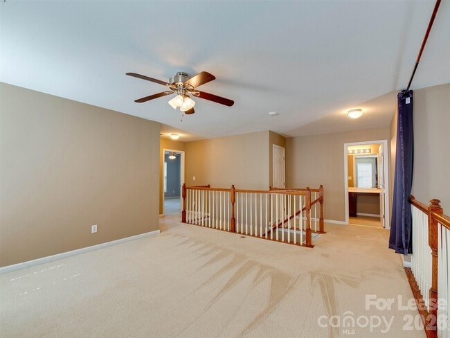 Building Photo - 8164 Bridgegate Dr