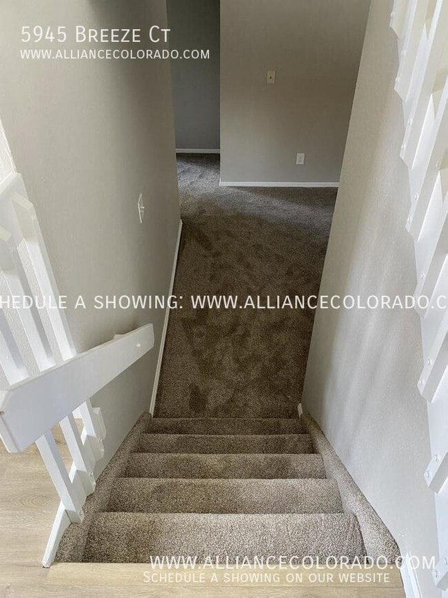 Building Photo - 5945 Breeze Ct