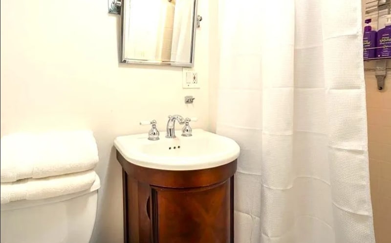 Building Photo - 609 Ivy St