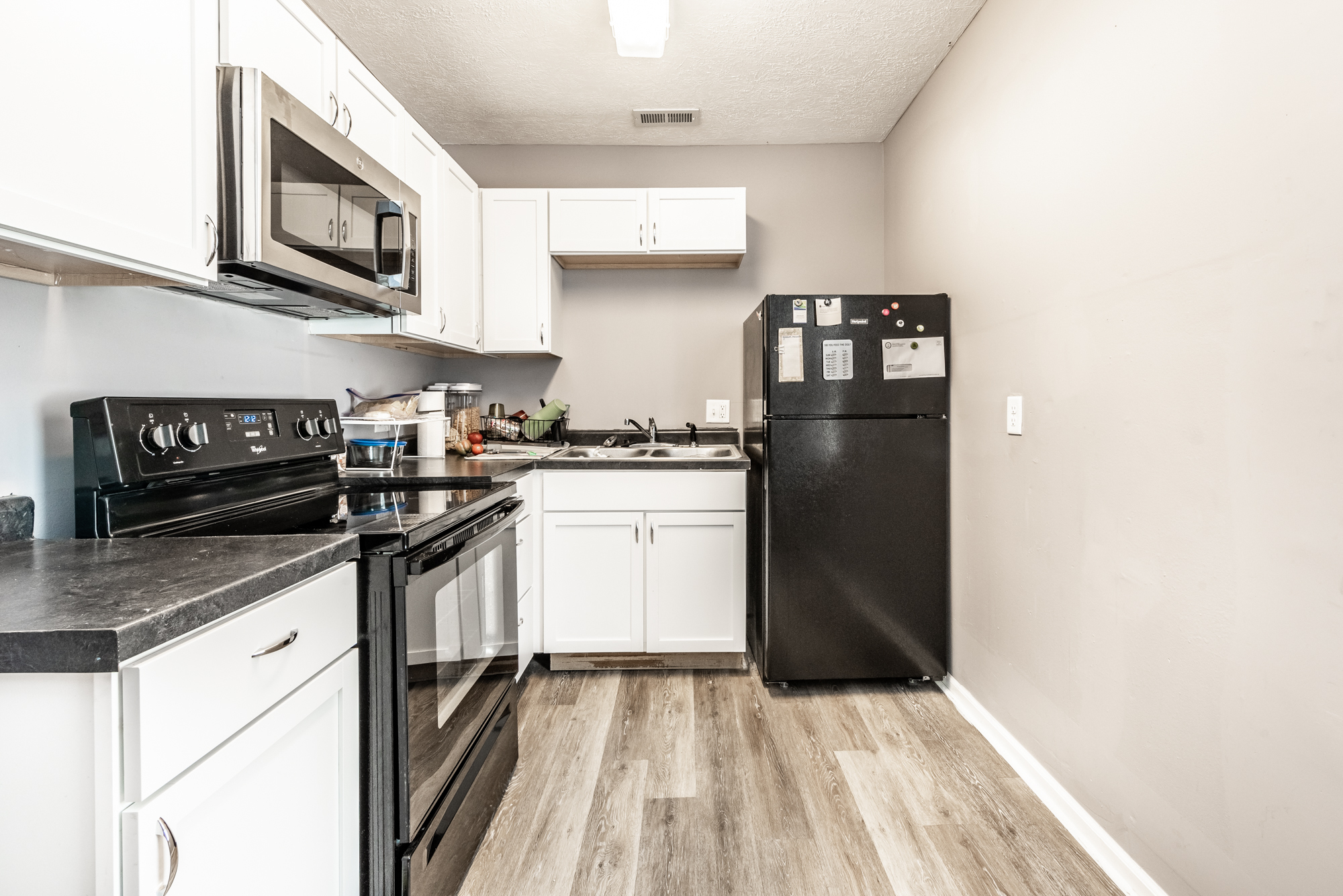 Building Photo - 424 N Walcott St