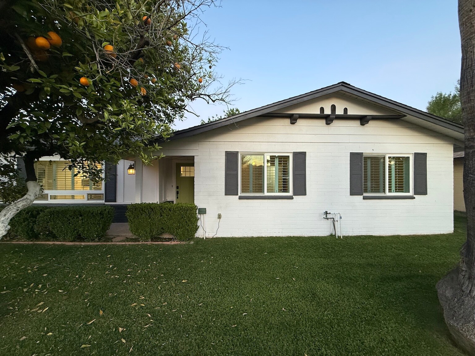 Building Photo - 8161 N 1st Dr