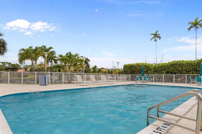 Building Photo - 4900 NW 79th Ave
