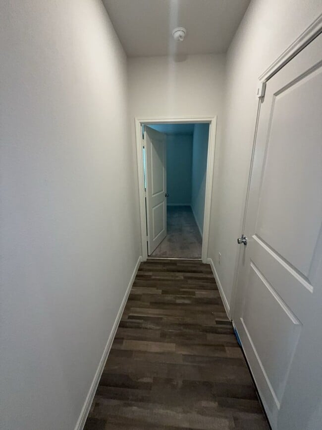 Building Photo - Move-in special $150 off first month rent. | A modern 4-bed, 2-bath home