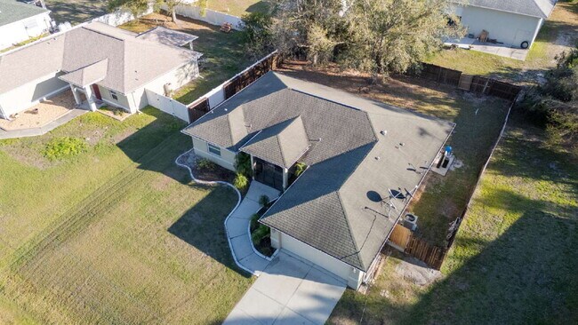 Building Photo - ZERO DEPOSIT MOVE-IN AVAILABLE ????