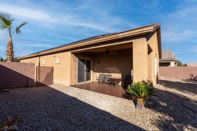 Building Photo - 6021 Orlov Trotter Ave