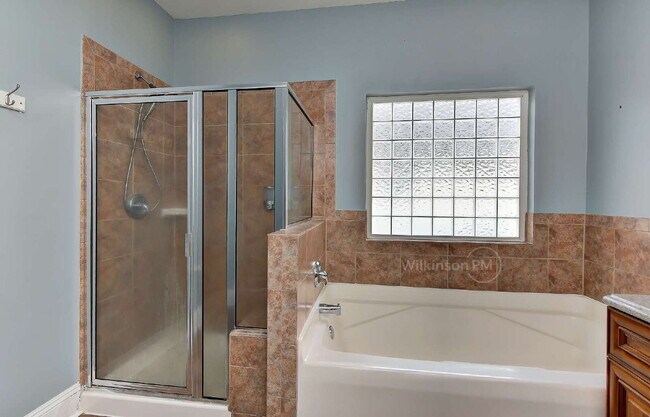 Building Photo - Charming 4-Bedroom in Arbor Croft with Out...