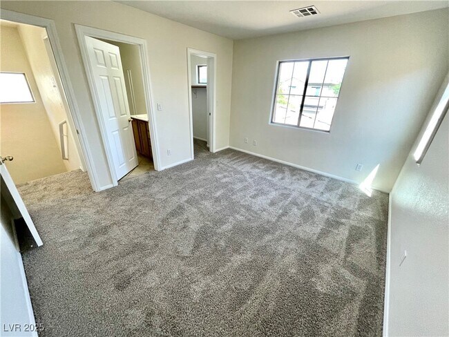 Building Photo - 8233 Strawberry Spring St