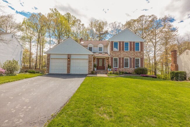 Building Photo - 5624 Kemp Ln