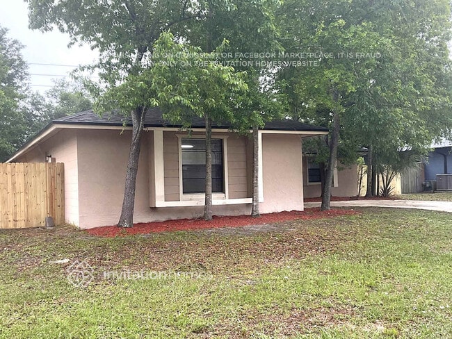 Building Photo - 851 Woodgate Trail