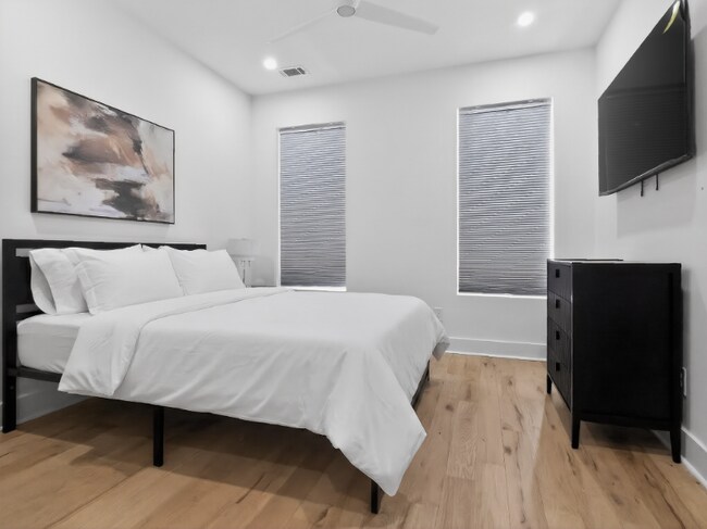 Building Photo - 1273 Danner St SE