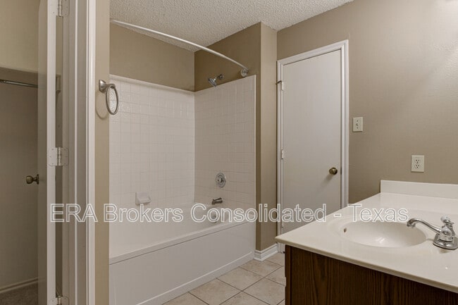 Building Photo - 7427 Northallerton