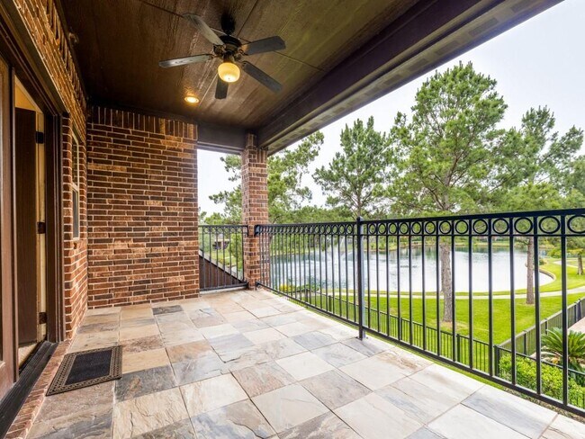 Building Photo - 18619 Duke Lake Dr