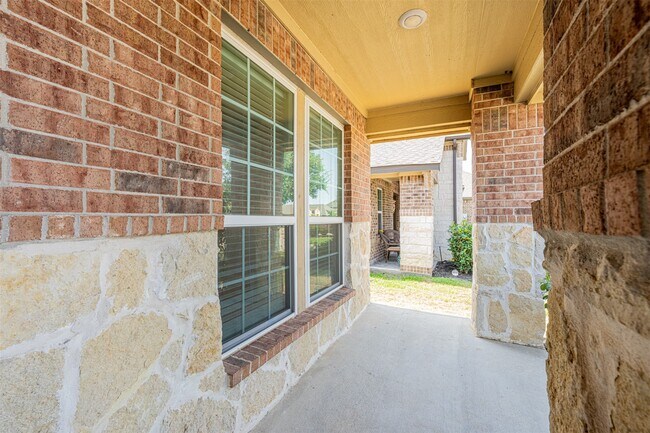 Building Photo - 11234 Victoria Hollow Trace