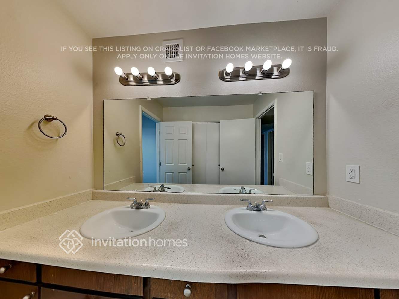 Building Photo - 3143 W Sahuaro Dr