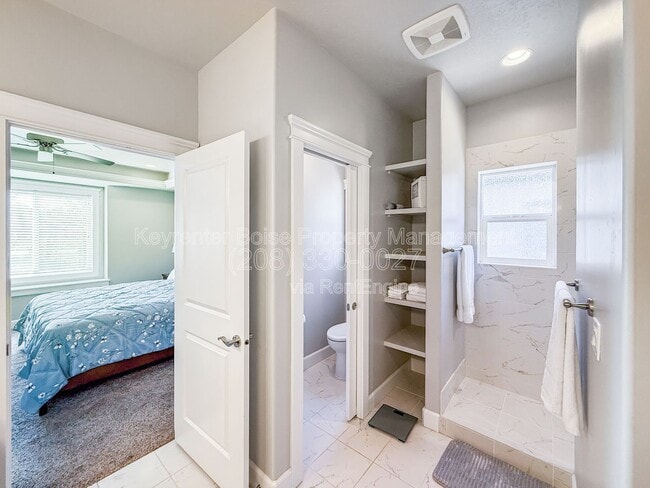 Building Photo - 9753 W Wildbranch Dr