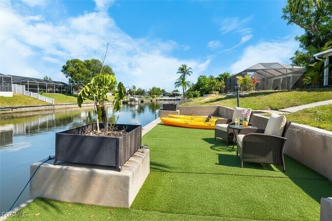 Building Photo - 1416 SE 11th Pl