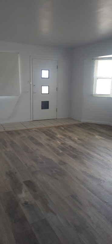 Building Photo - 1948 S 700 E