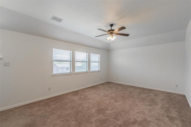 Building Photo - 15300 Mallard Creek St