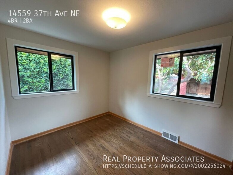 Building Photo - 14559 37th Ave NE