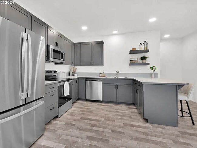 Building Photo - 1152 S 43rd Pl