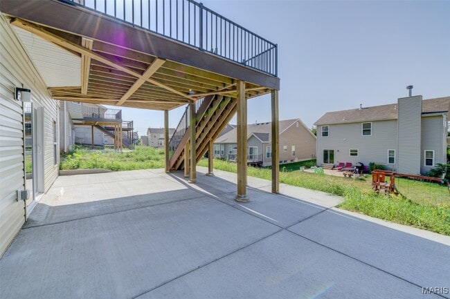 Building Photo - 2025 Maryland Oaks Cir
