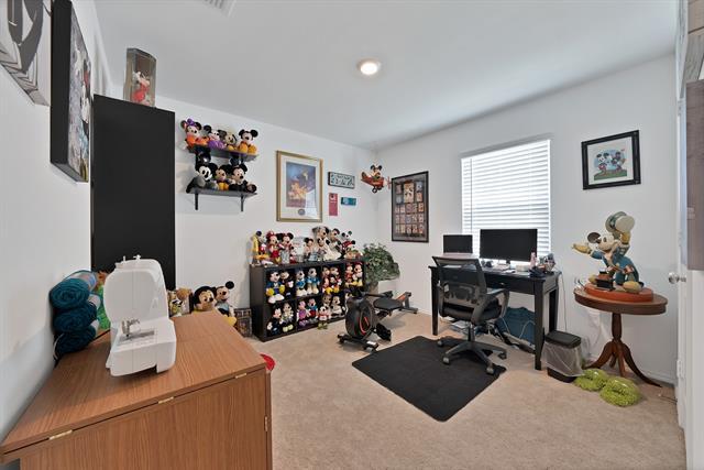 Building Photo - 5906 Wedgemere Dr