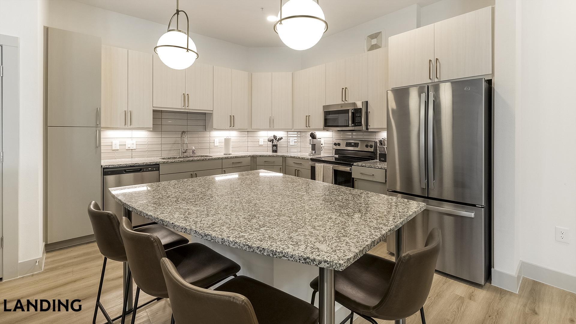 Building Photo - 13701 Montfort Dr