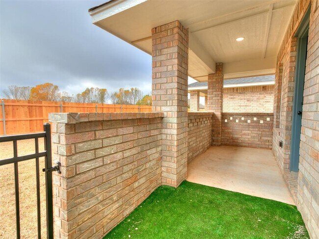 Building Photo - 13013 NW 3rd St