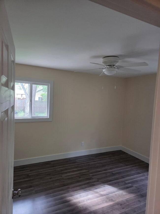 Building Photo - 21836 Orion Ave