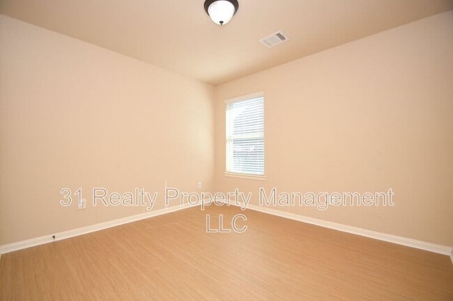 Building Photo - 10015 Bitternut Hickory Ln