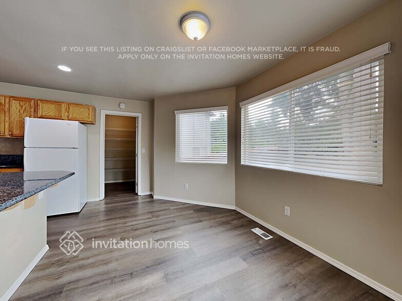 Building Photo - 731 SW 356th Pl