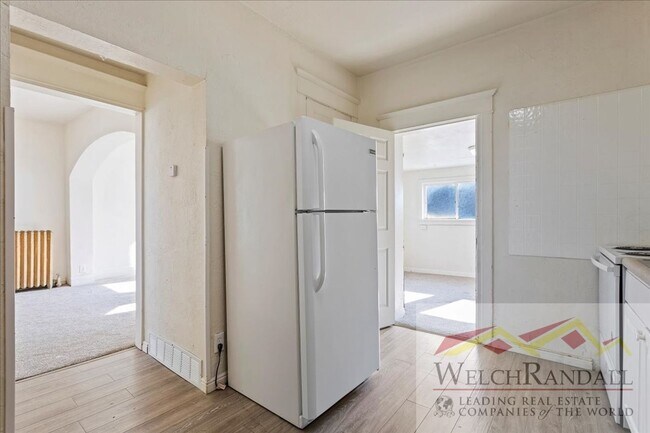 Building Photo - 2547 Adams Ave