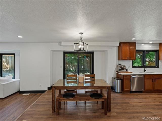 Building Photo - 8049 Sweet Water Rd