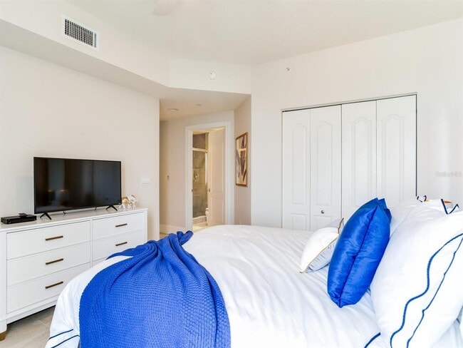 Building Photo - 4201 Bayshore Blvd