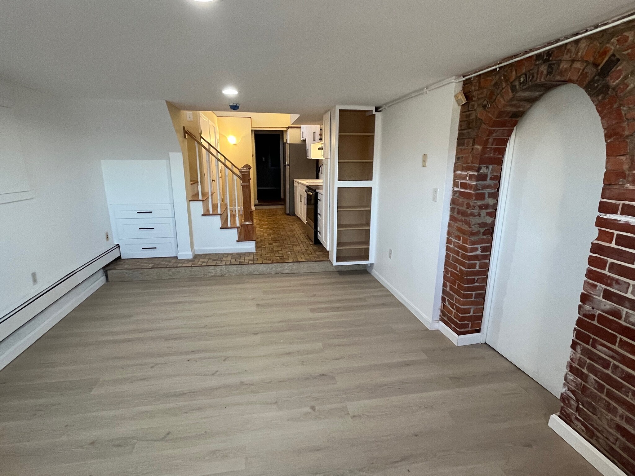 DIning Room & Laundry entrance (R) - 1 Brigham St