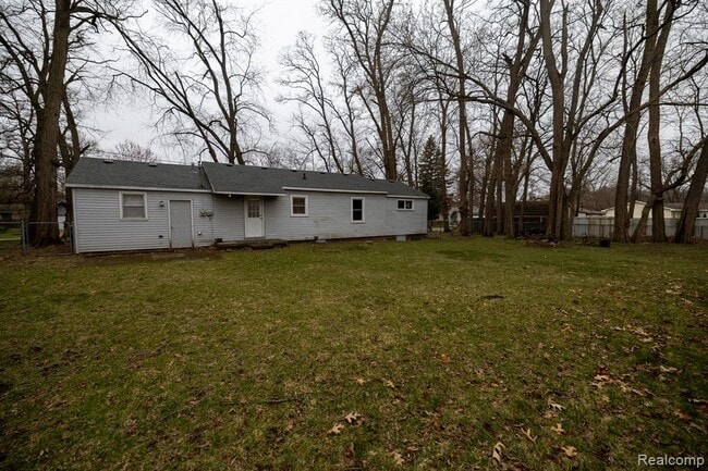 Building Photo - 9172 Millward Ave