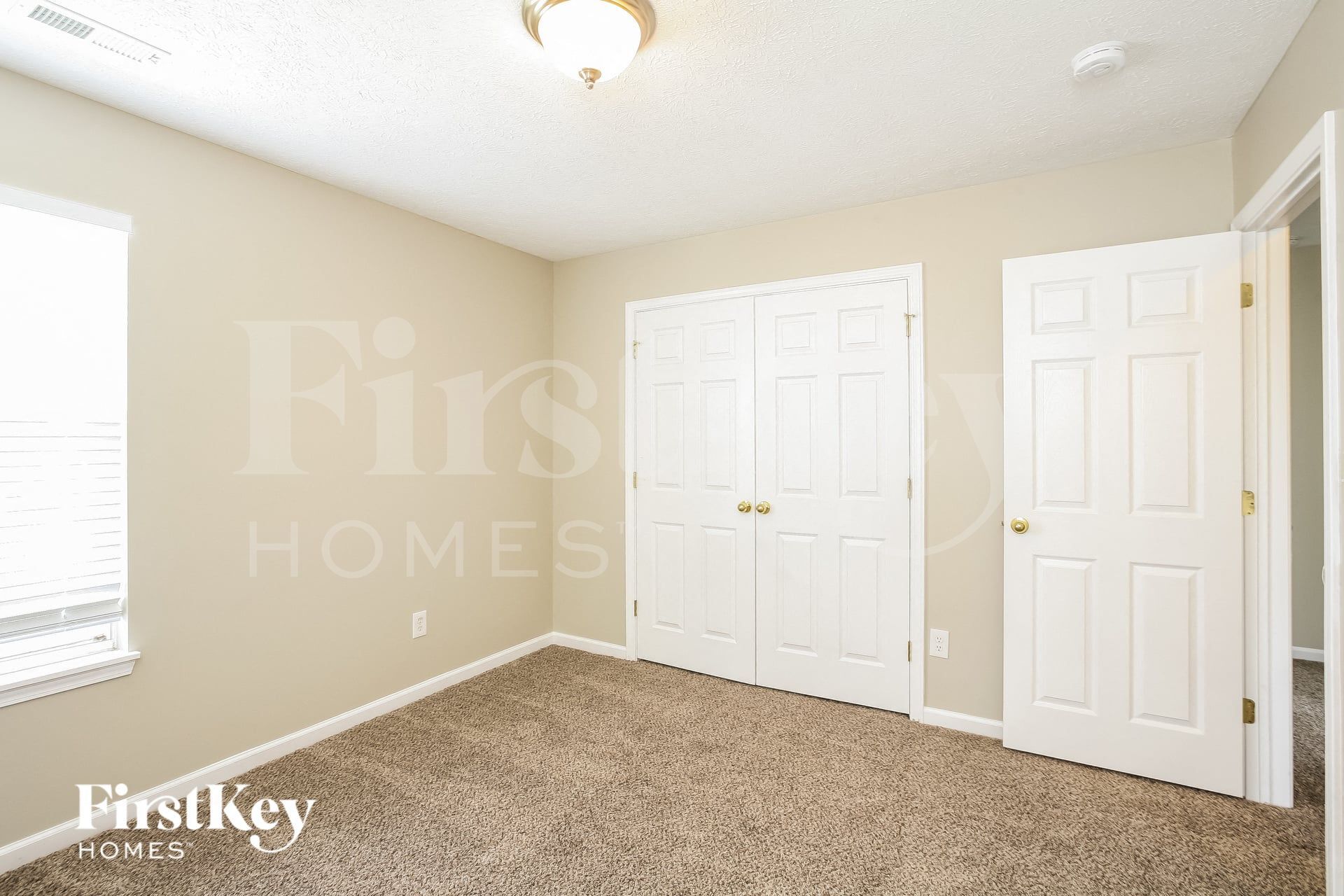 Building Photo - 2706 Bluestone Dr