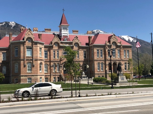 3 Blocks to Provo City Library - 98 880 N