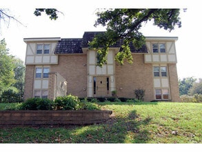 Building Photo - Grand Colony Apartments