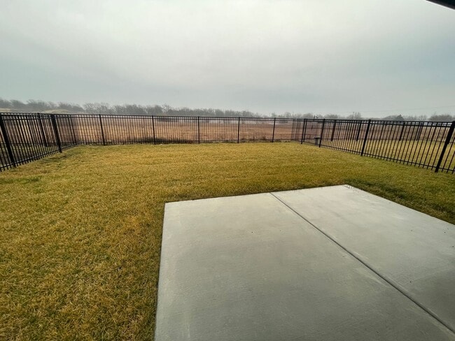 Building Photo - 16251/53 Ike Ct