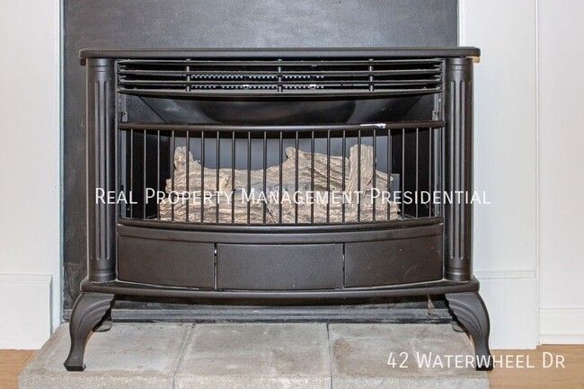 Building Photo - 42 Waterwheel Dr