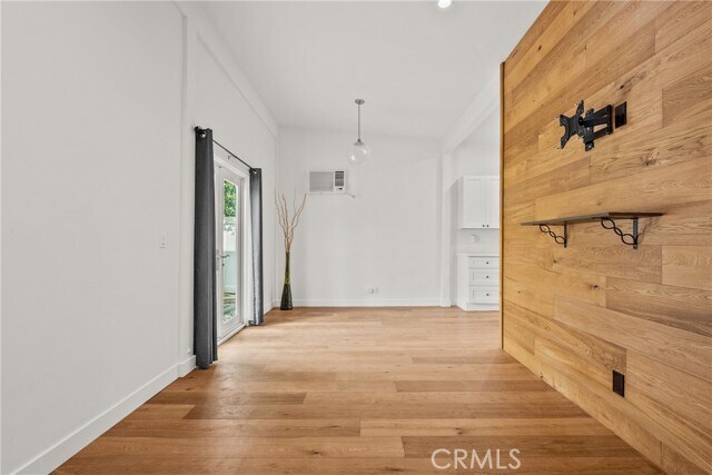 Building Photo - 23036 Burbank Blvd