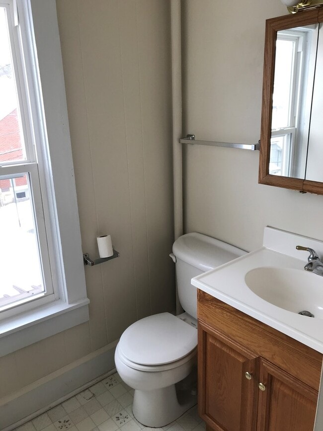 Building Photo - 318-322 East Howard Street