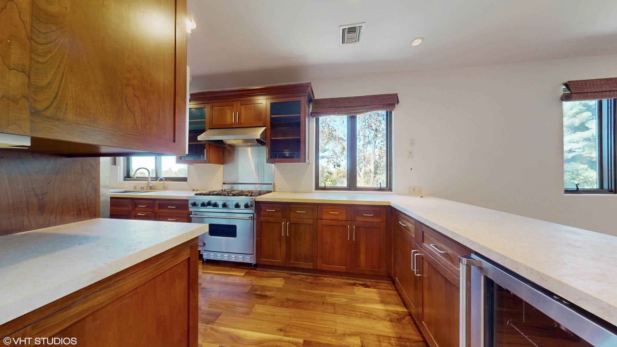 Building Photo - 3311 Deronda Dr