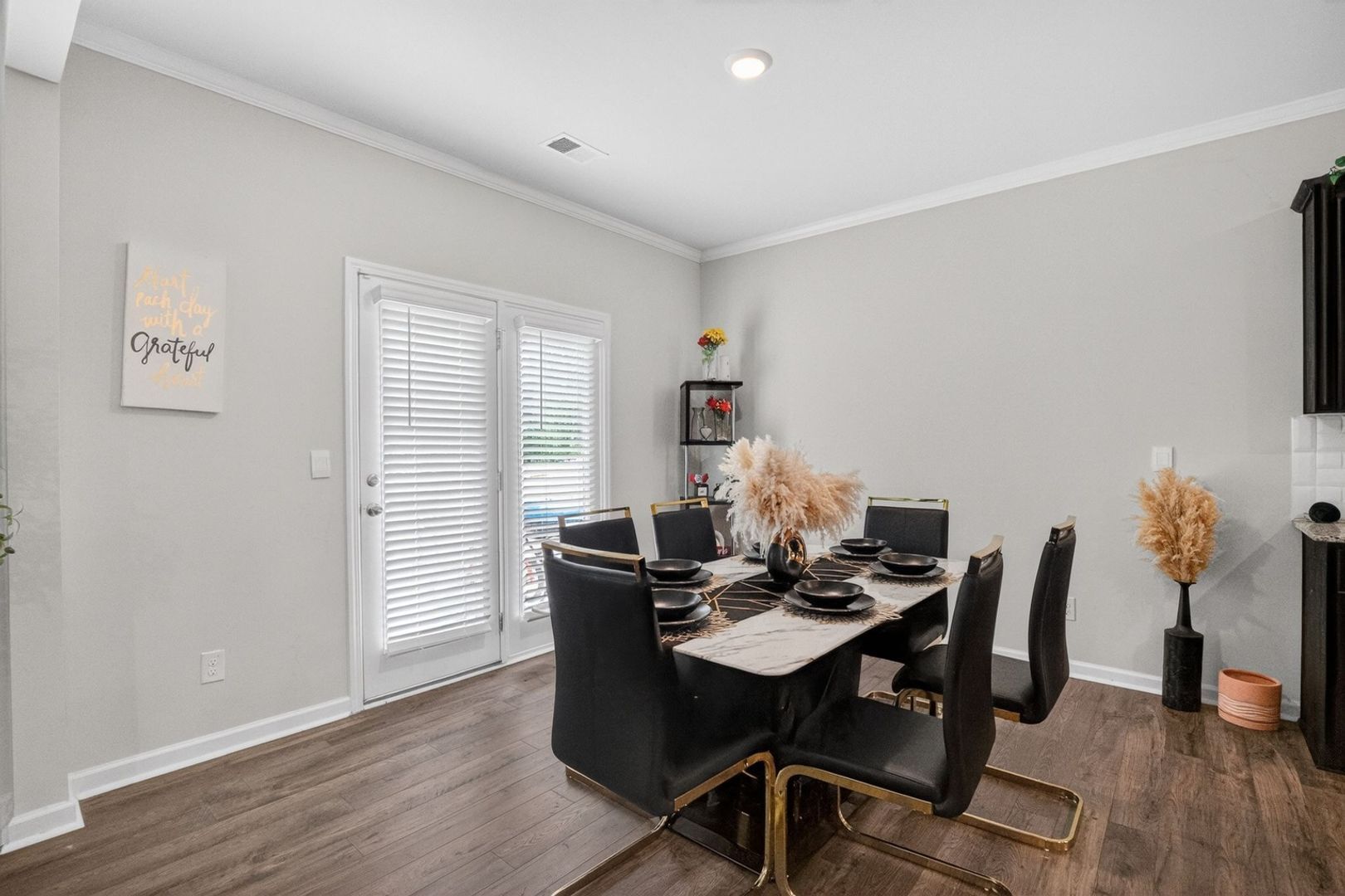 Building Photo - 4842 Layton Dr